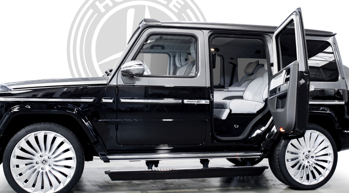 Hofele-Design創(chuàng  )建了帶有客車(chē)門(mén)的梅賽德斯·奔馳G級