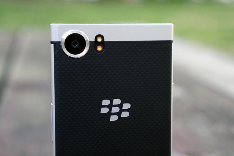 黑莓在關(guān)閉智能手機業(yè)務(wù)后以 6 億美元出售專(zhuān)利