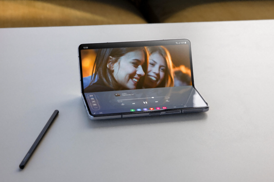 全能更輕薄  折疊屏旗艦三星Galaxy Z Fold5引領(lǐng)新浪潮