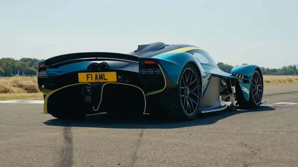 阿斯頓·馬丁女武神成Top Gear賽道最速公路量產(chǎn)車(chē) - 手機中國 -