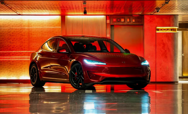 2025年20萬(wàn)以上轎車(chē)銷(xiāo)量誰(shuí)最強？奧迪A6L僅能排第三