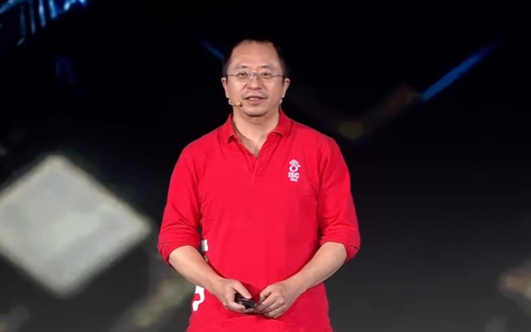 哪吒汽車(chē)發(fā)布會(huì )上周鴻祎大提雷軍