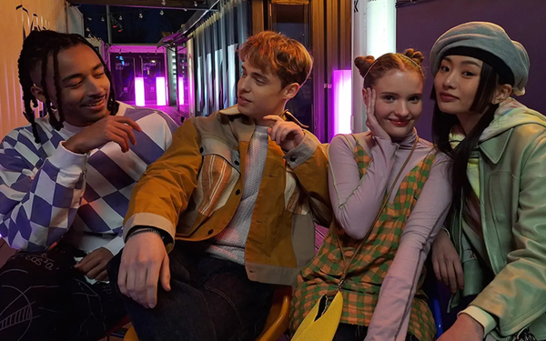 表達愛(ài)意新方式  用三星Galaxy A54 5G“?！盩a魅力綻放