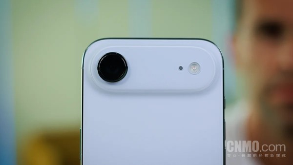 iPhone Air